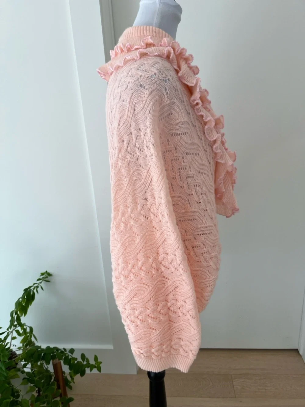 VINTAGE Eaton Batwing Lacy Cable Knit Cardigan Ruffles Feminine Romantic 70's - Picture 8 of 17